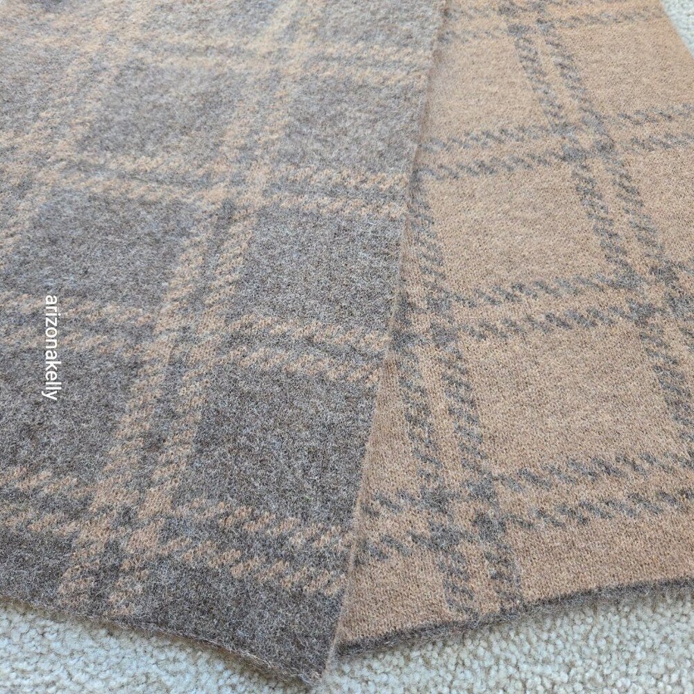 NWOT Everlane Alpaca Patterned Scarf in Cocoa & Tiger's Eye - Picture 10 of 13